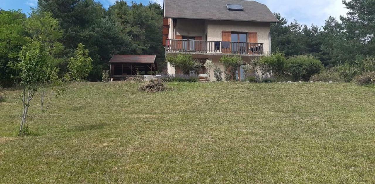 mon ecrin de nature rez de villa ensoleillé Seyne Exterior foto